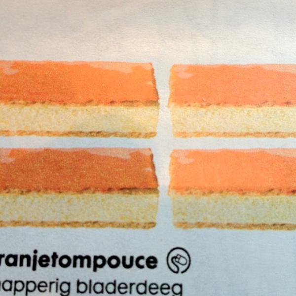 Photo taken at HEMA by Johan P. on 6/8/2012-荷兰北布拉班特省埃因霍温权利街37号 Photo taken at HEMA by Johan P. on 6/8/2012