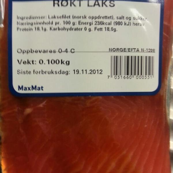 Photo taken at Rema 1000 by Wall H. on 10/11/2012