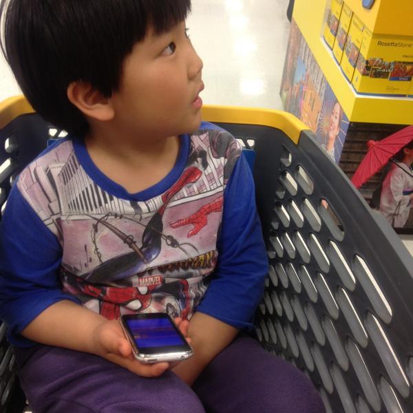 Photo taken at 이마트 (e-mart) by YoungDae K. on 5/3/2013-京畿道高阳市东阳区79易买得超市 Photo taken at 이마트 (e-mart) by YoungDae K. on 5/3/2013