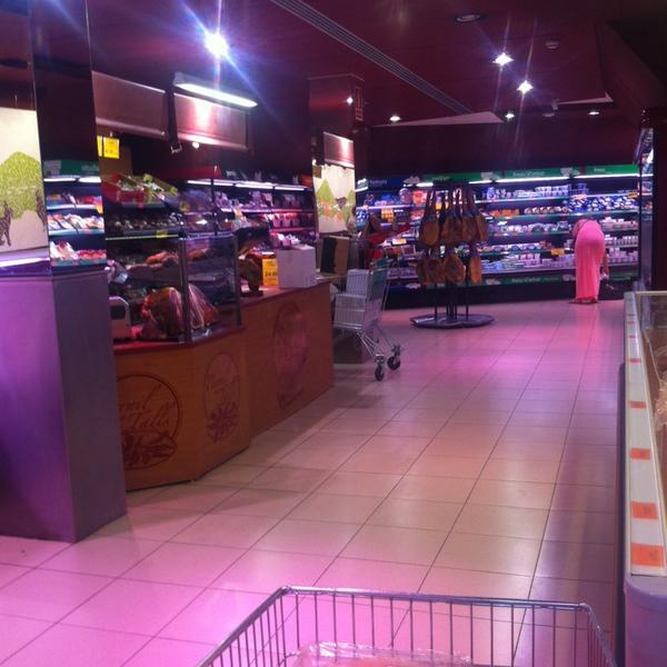 Photo taken at Mercadona by Josh™ ↙ on 9/28/2013