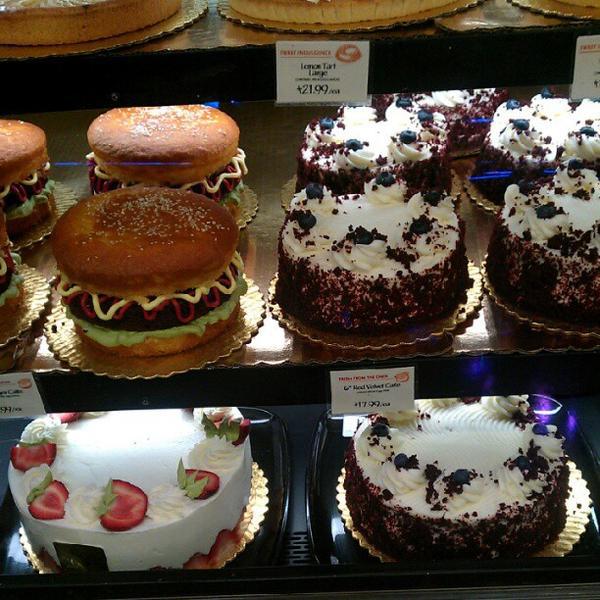 Photo taken at Whole Foods Market by Alana K. on 7/1/2012-俄亥俄州大学锡达路13998号 Photo taken at Whole Foods Market by Alana K. on 7/1/2012