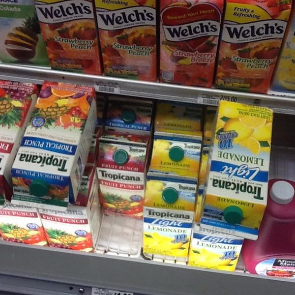 Photo taken at Publix by Alejandro L. on 3/22/2012