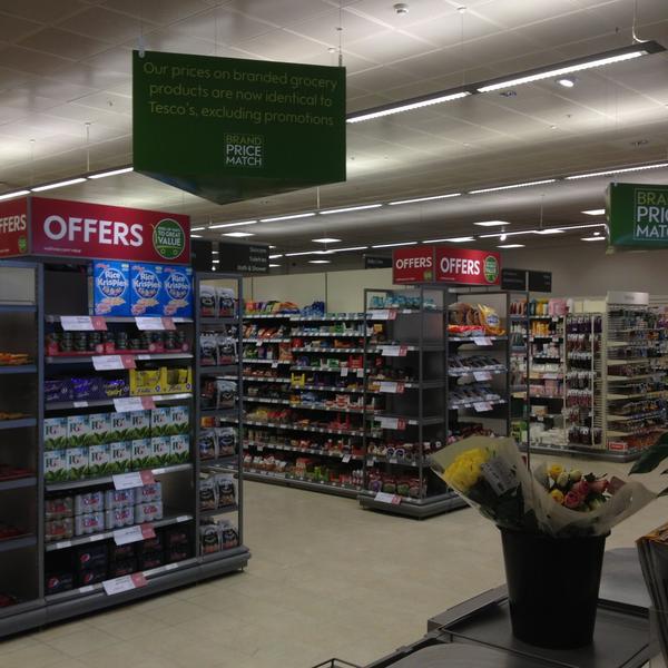 Photo taken at Waitrose by Marcin M. on 4/30/2013-英国伦敦沃平托马斯莫尔街 Photo taken at Waitrose by Marcin M. on 4/30/2013