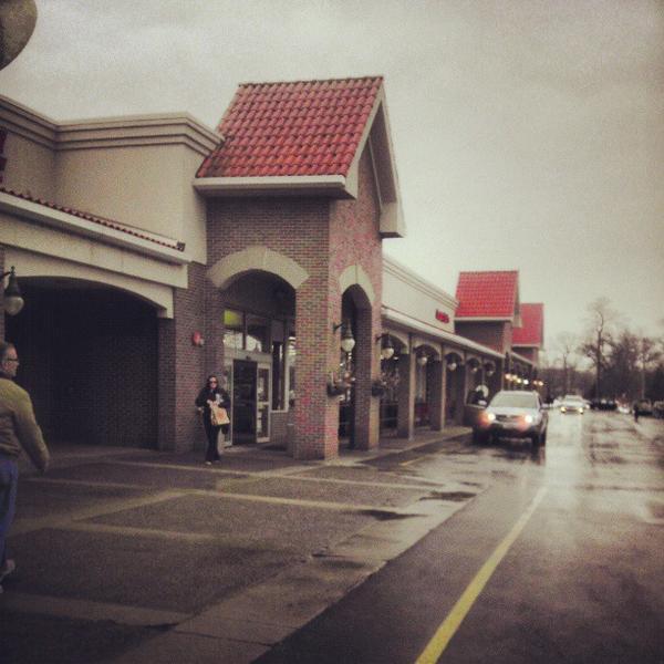 Photo taken at Trader Joe's by Michael L. on 3/10/2013-伊利诺格伦维尤沃基根路1407(湖街) Photo taken at Trader Joe's by Michael L. on 3/10/2013