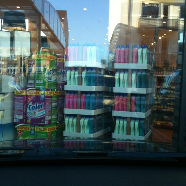 Photo taken at Edeka Aschoff by Bastian L. on 1/12/2013-德国黑森卡塞尔法兰克福大道114 Photo taken at Edeka Aschoff by Bastian L. on 1/12/2013