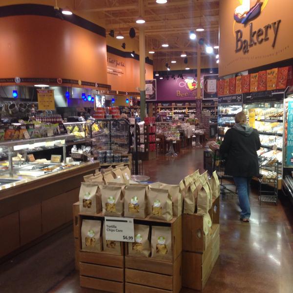 Photo taken at Whole Foods Market by Mark C. on 12/5/2014-印地安那 卡梅尔14598克莱露台大道(146西街) Photo taken at Whole Foods Market by Mark C. on 12/5/2014