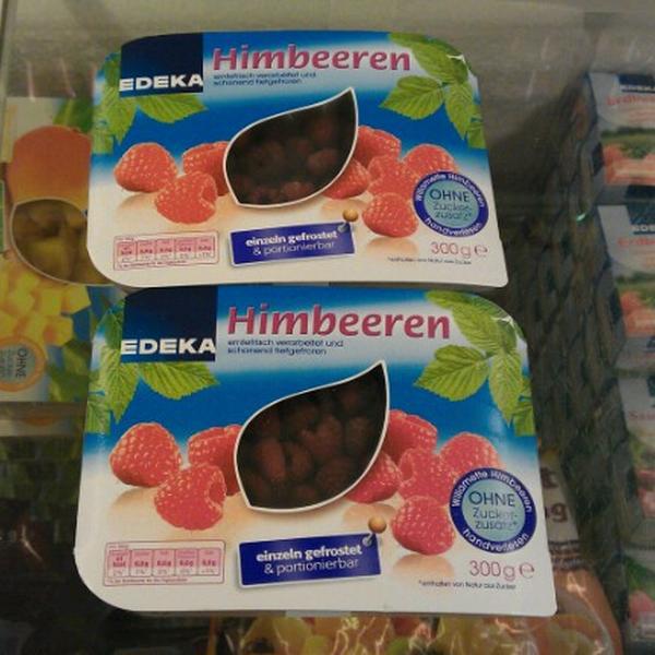 Photo taken at EDEKA aktiv by Robert B. on 12/22/2012