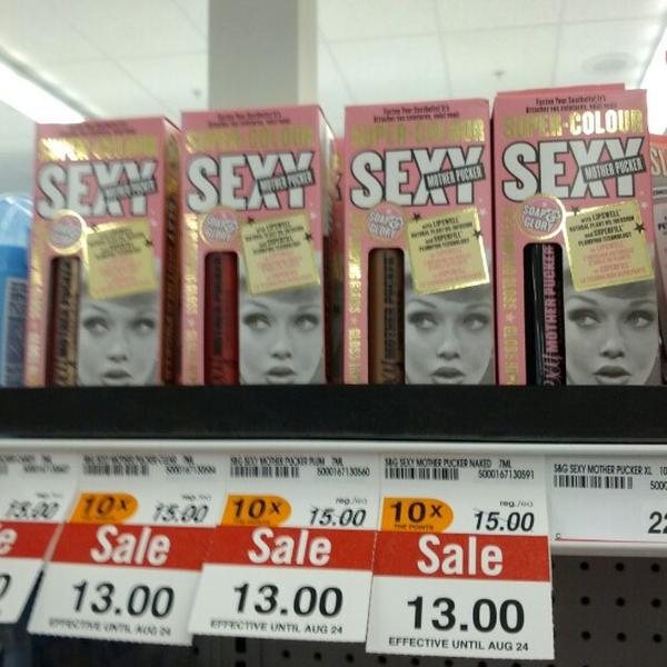 Photo taken at Shoppers Drug Mart by Alan X. on 8/23/2012-加拿大士嘉堡沃顿大道2355 Photo taken at Shoppers Drug Mart by Alan X. on 8/23/2012