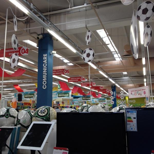 Photo taken at Auchan by Jamba t. on 6/28/2014-意大利伦巴第马扎诺阿尔西德加斯派瑞路6 Photo taken at Auchan by Jamba t. on 6/28/2014