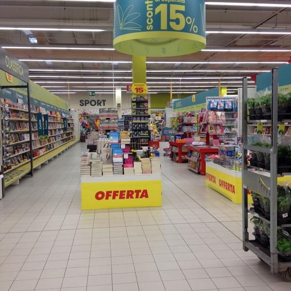 Photo taken at Auchan by Jamba t. on 4/30/2014-意大利伦巴第马扎诺阿尔西德加斯派瑞路6 Photo taken at Auchan by Jamba t. on 4/30/2014