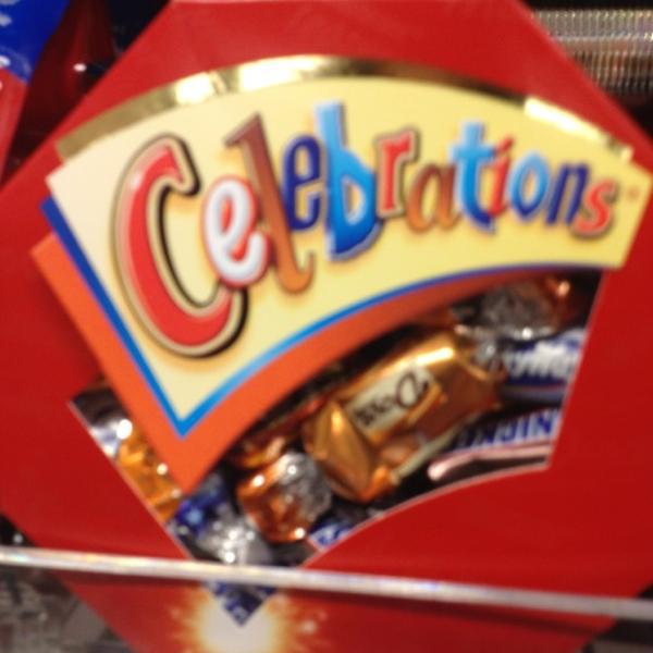 Photo taken at Albert Heijn by Ineke B. on 4/19/2012-荷兰德伦特罗登朱莉安娜广场13号 Photo taken at Albert Heijn by Ineke B. on 4/19/2012