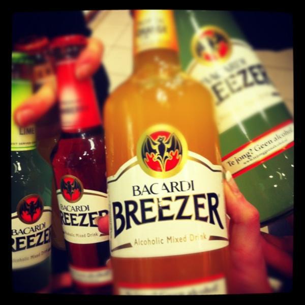 Photo taken at Albert Heijn XL by Eline B. on 4/20/2012