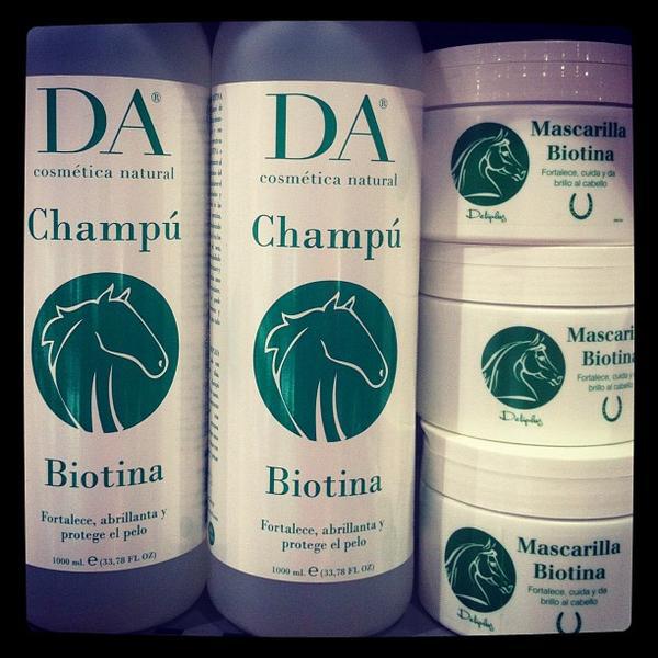 Photo taken at Mercadona by Column F. on 7/26/2012