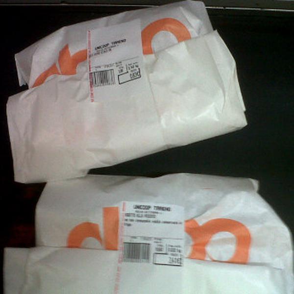 Photo taken at Coop La Rosa by Ivano T. on 9/17/2011-意大利托斯卡纳利沃诺塞特姆布里尼路 Photo taken at Coop La Rosa by Ivano T. on 9/17/2011