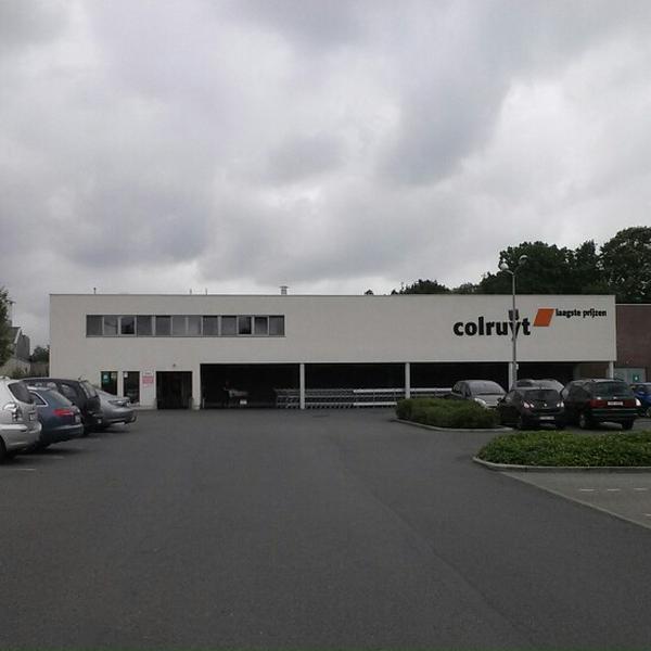 Photo taken at Colruyt by Hans V. on 6/18/2014