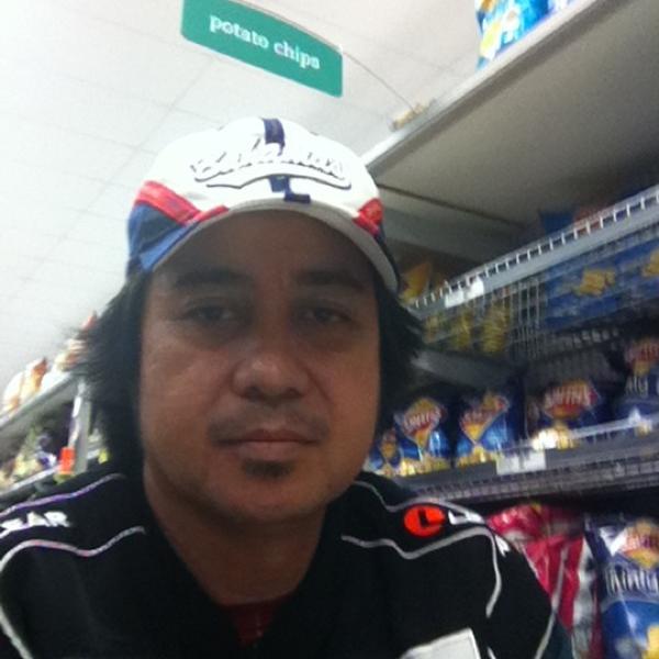 Photo taken at Woolworths by Buenaventura A. on 8/14/2012