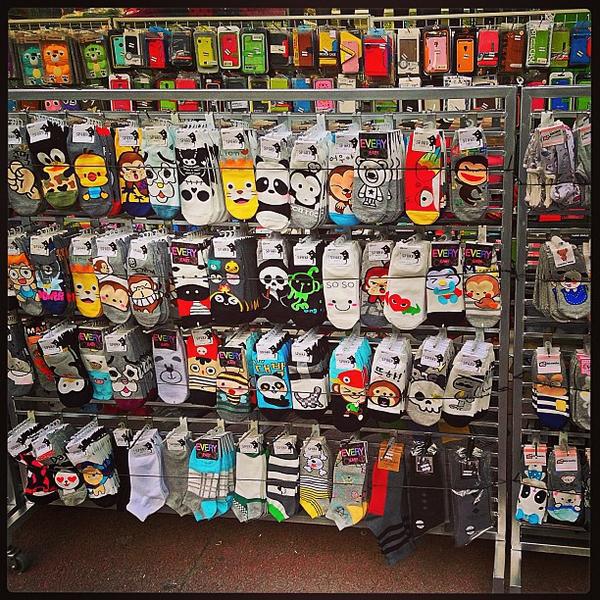 Photo taken at 이마트 (emart) by Jerry L. on 5/7/2013-全罗北道全州市完山区中央洞96-1易买得超市 Photo taken at 이마트 (emart) by Jerry L. on 5/7/2013