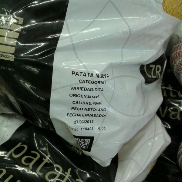 Photo taken at Mercadona by Carmelo D. on 4/2/2013