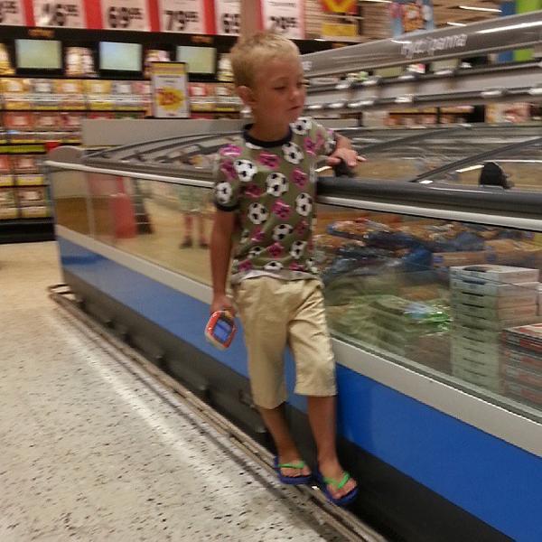 Photo taken at ICA Maxi Stormarknad by Cecilia H. on 7/20/2013-瑞典西约塔兰省哥德堡帕尔蒂勒平行街1号 Photo taken at ICA Maxi Stormarknad by Cecilia H. on 7/20/2013