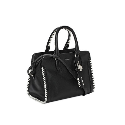 ALEXANDER MCQUEEN麦昆女包16春款漆面牛皮单肩手提包45284269mg ALEXANDER MCQUEEN麦昆女包16春款漆面牛皮单肩手提包45284269mg