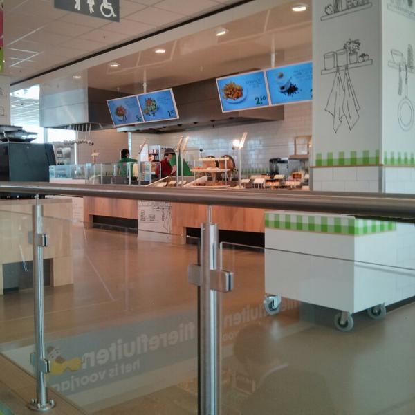 Photo taken at HEMA by Luc L. on 5/7/2014