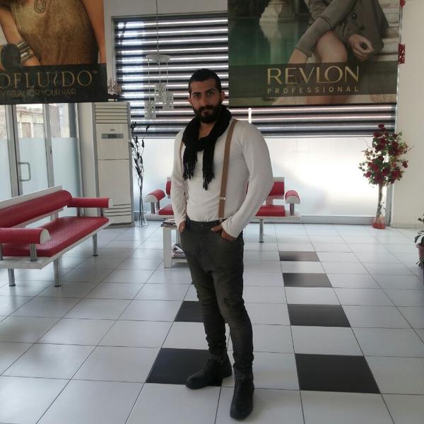 Photo taken at Flora  Bayan kuaförü by Serkan F. on 2/28/2015