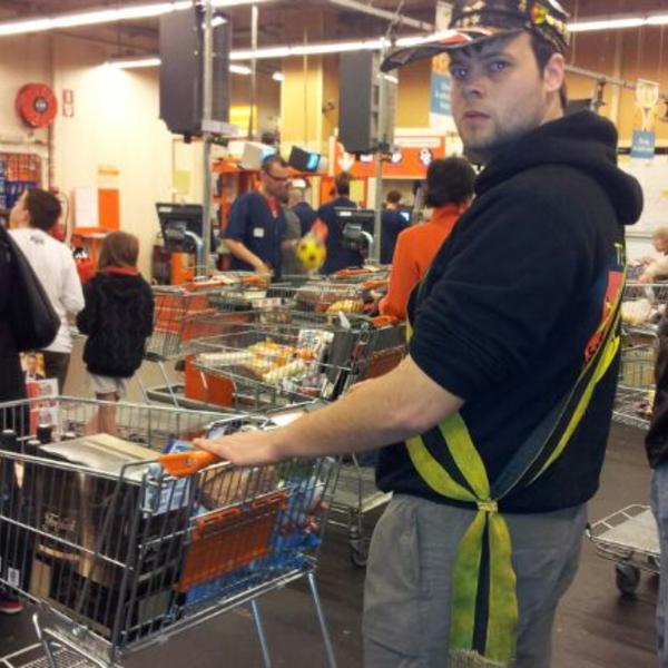 Photo taken at Colruyt by Filip V. on 3/30/2012