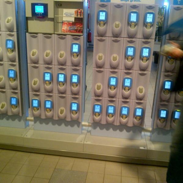 Photo taken at Albert Heijn by Diana H. on 9/18/2012