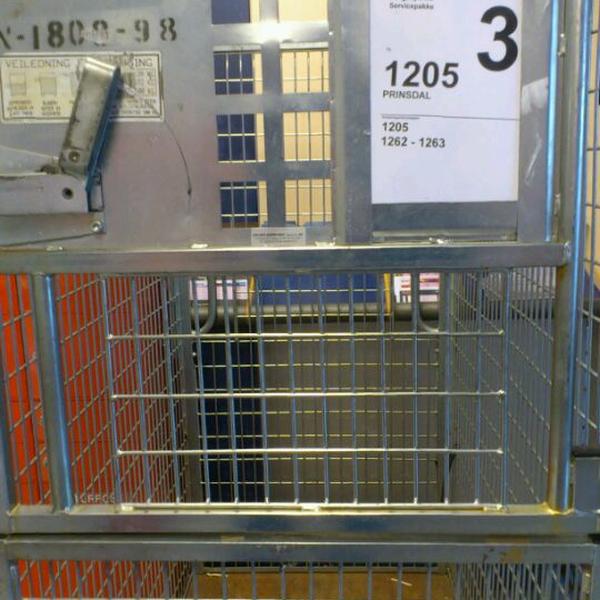 Photo taken at Kiwi by Jon A. on 2/4/2012