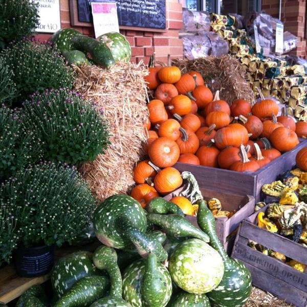 Photo taken at Whole Foods Market by Darius G. on 10/17/2012-华盛顿特区西北街道1440(第十四和第十五街之间) Photo taken at Whole Foods Market by Darius G. on 10/17/2012