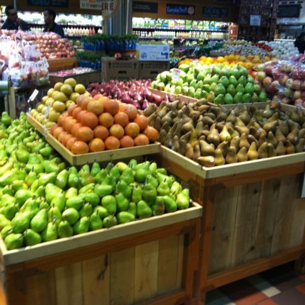 Photo taken at Whole Foods Market by Drew M. on 10/6/2011-华盛顿特区西北街道1440(第十四和第十五街之间) Photo taken at Whole Foods Market by Drew M. on 10/6/2011