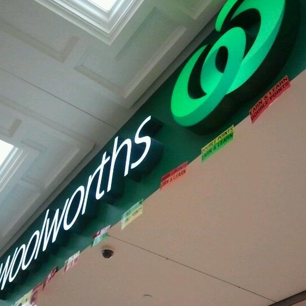 提供澳洲人自己会买的特产Woolworths超市布里斯班店图片库 提供澳洲人自己会买的特产Woolworths超市布里斯班店图片库