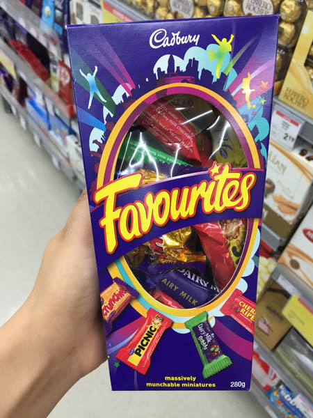 Cadbury Favourites 盒装巧克力 Cadbury Favourites 盒装巧克力