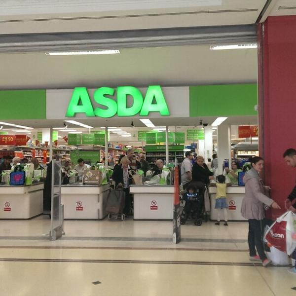 ASDA 英国伦敦巴金牧师场购物中心