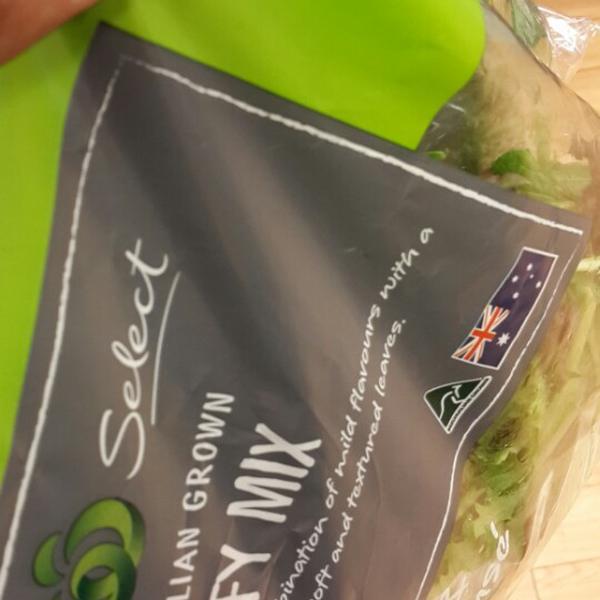 Photo taken at Woolworths by denfours 4. on 2/21/2014-澳大利亚新南威尔士州悉尼巴尔梅恩区达林街276 Photo taken at Woolworths by denfours 4. on 2/21/2014