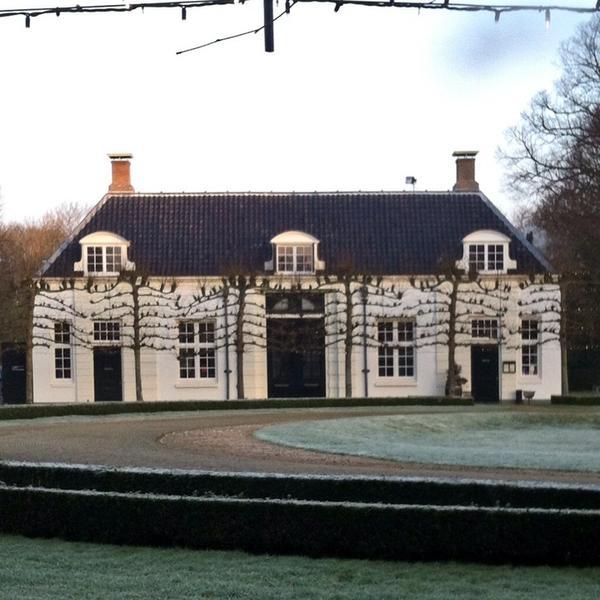 Photo taken at Beeckestijn by Jacqueline A. on 3/25/2014-荷兰北荷兰省费尔森瑞杰克斯路134号 Photo taken at Beeckestijn by Jacqueline A. on 3/25/2014