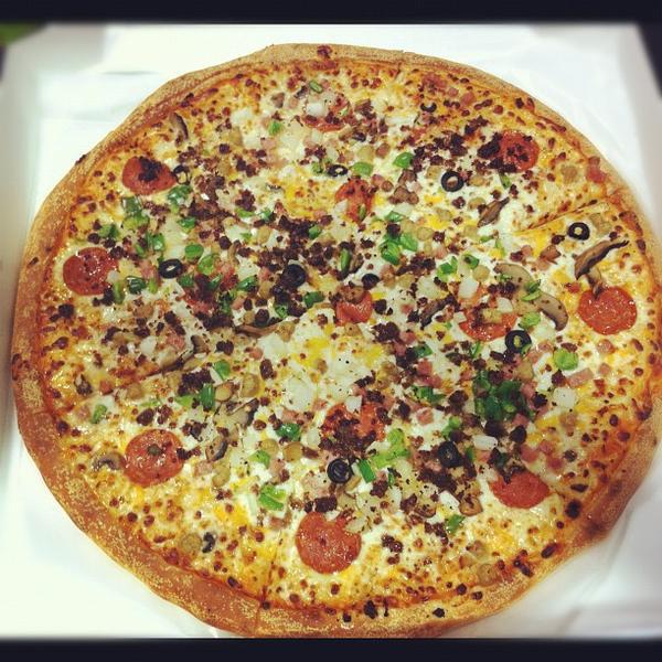 Photo taken at 이마트 트레이더스 (E-Mart Traders) by Jake M. on 10/23/2012-大田西区580易买得超市 Photo taken at 이마트 트레이더스 (E-Mart Traders) by Jake M. on 10/23/2012