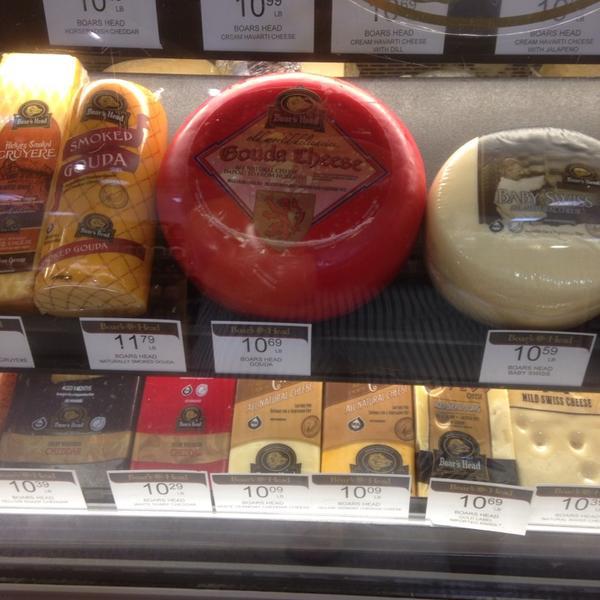 Photo taken at Publix by Luiz C. on 5/14/2014