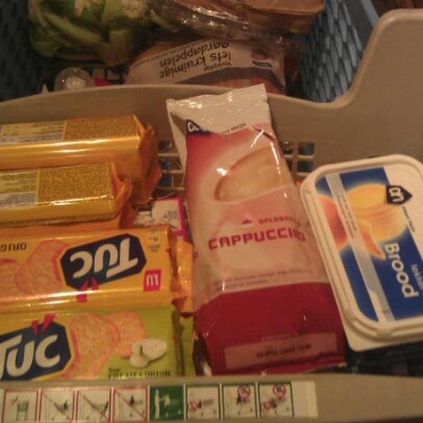 Photo taken at Albert Heijn by Myra C. on 10/27/2012-荷兰南荷兰省弗拉尔丁恩洛佩尔85号 Photo taken at Albert Heijn by Myra C. on 10/27/2012