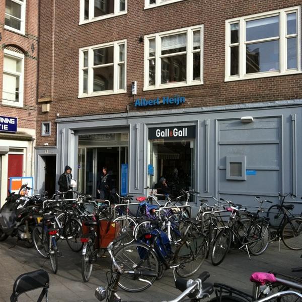 Photo taken at Albert Heijn by Hendrik U. on 3/26/2011