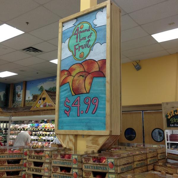 Photo taken at Trader Joe's by Belinda T. on 8/29/2013-内华达州拉斯维加斯华盛顿大道7575号 Photo taken at Trader Joe's by Belinda T. on 8/29/2013