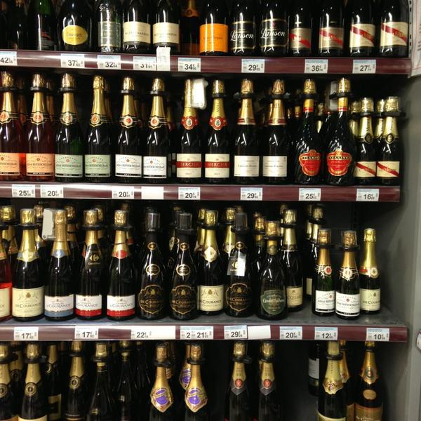 Photo taken at Carrefour by Юлия М. on 7/26/2013