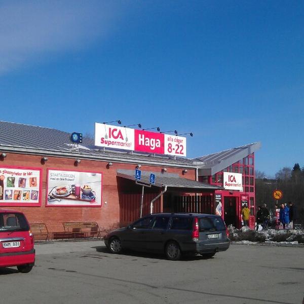 Photo taken at ICA Haga by Johan K. on 3/16/2013