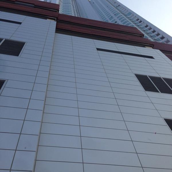 Photo taken at 홈플러스 (Home plus) by Yoonseok H. on 11/22/2013-首尔特别市中浪区353 Photo taken at 홈플러스 (Home plus) by Yoonseok H. on 11/22/2013