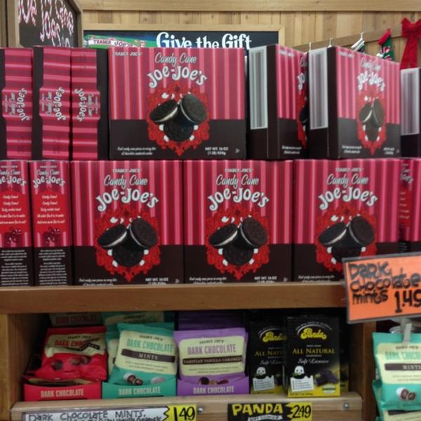 Photo taken at Trader Joe's by Bay Area D. on 12/15/2012-加尼福尼亚旧金山雍大街3(在吉里大道) Photo taken at Trader Joe's by Bay Area D. on 12/15/2012