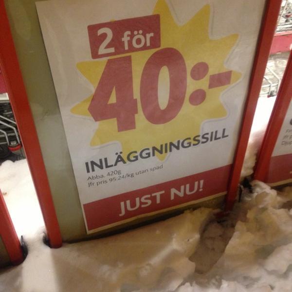Photo taken at ICA Kvantum Fjällbacken by Roberth G. on 12/17/2012