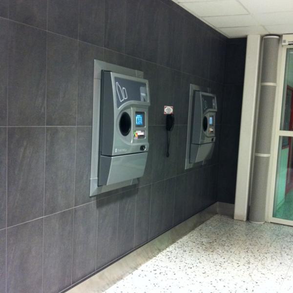 Photo taken at ICA Maxi by litentanta on 11/21/2011-瑞典西博滕省于默奥Strömpilsplatsen 41号 Photo taken at ICA Maxi by litentanta on 11/21/2011