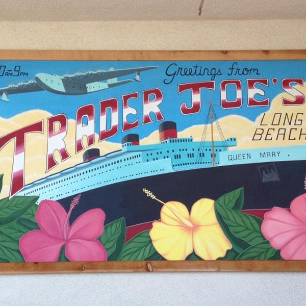 Photo taken at Trader Joe's by Earl Y. on 7/22/2012-加利福尼亚州长滩贝尔斯登街风铃草大道北2222号 Photo taken at Trader Joe's by Earl Y. on 7/22/2012