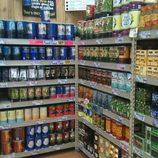 Photo taken at Trader Joe's by Akira I. on 7/19/2012-美国加利福尼亚州圣荷西展望路5269 Photo taken at Trader Joe's by Akira I. on 7/19/2012