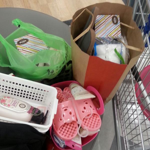 Photo taken at 홈플러스 (Home plus) by özlem G. on 9/3/2013